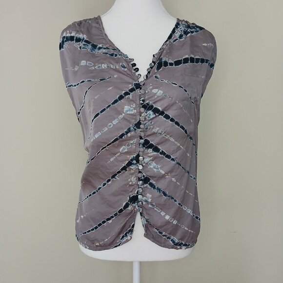 Young Fabulous & Broke Tie Dye V- Neckline Sleeveless Blouse Size M - Picture 1 of 6